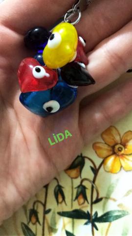 Cam boncuk anahtarlık